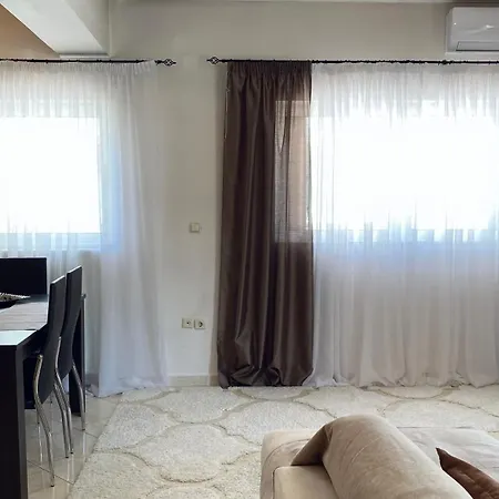 בית כפרי Purpleblue