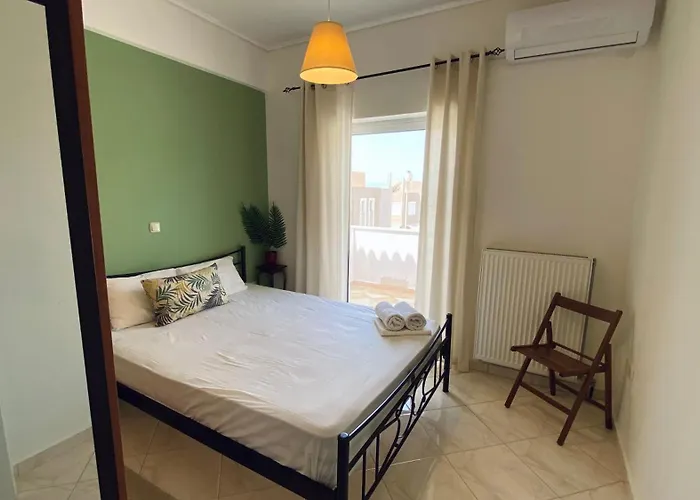 Kır Evi Purpleblue Loutráki