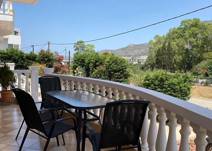 Kır Evi Purpleblue Loutráki